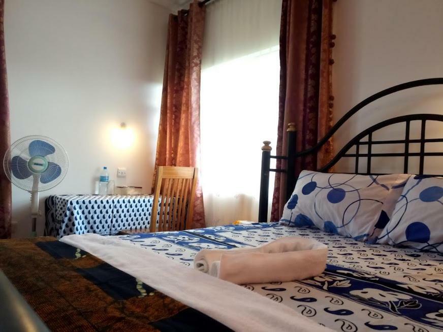 Kilimanjaro Mad Monkey'S Hotel Моши Экстерьер фото